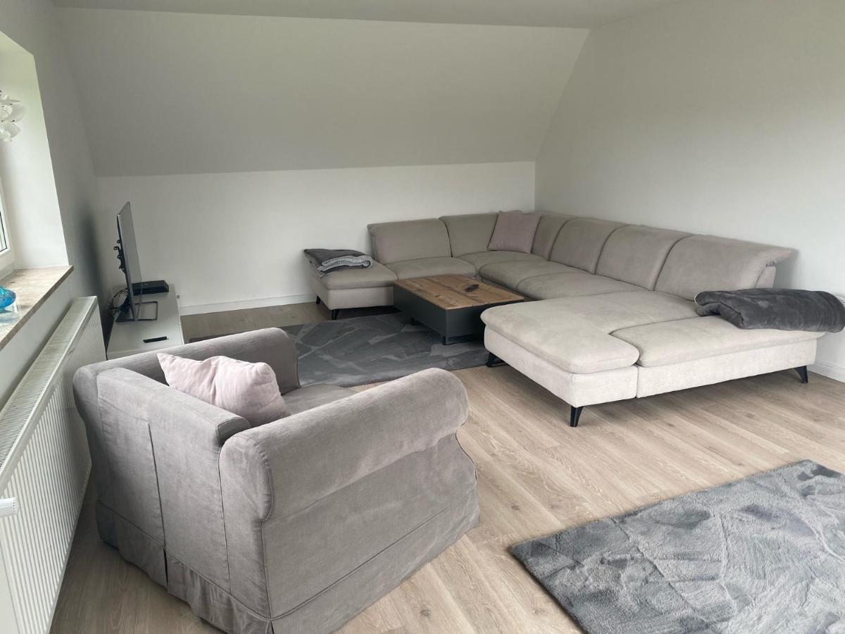 Ferienwohnung Falkenfeld Любек Екстер'єр фото